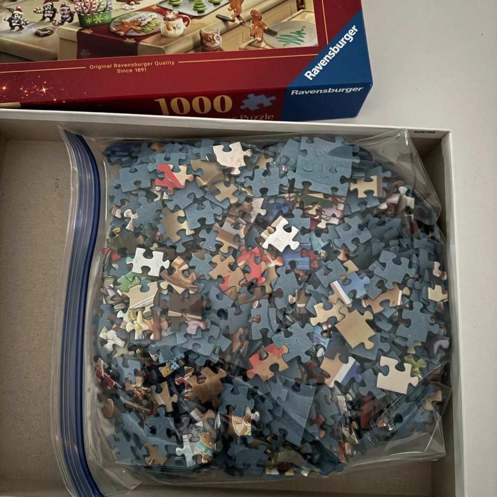Ravensburger Merry Mischief 1000Piece Puzzle - Picture 2 of 3